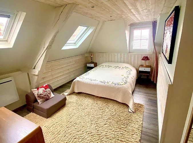 Sous Les Toits D'honfleur Apartament