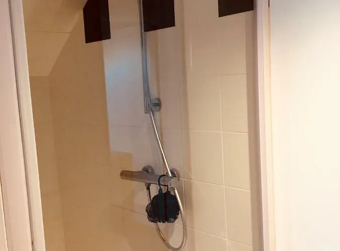 Sous Les Toits D'honfleur * Honfleur