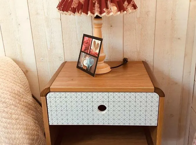 Sous Les Toits D'honfleur